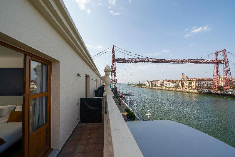 Puente Colgante Boutique Hotel Portugalete Oda fotoğraf
