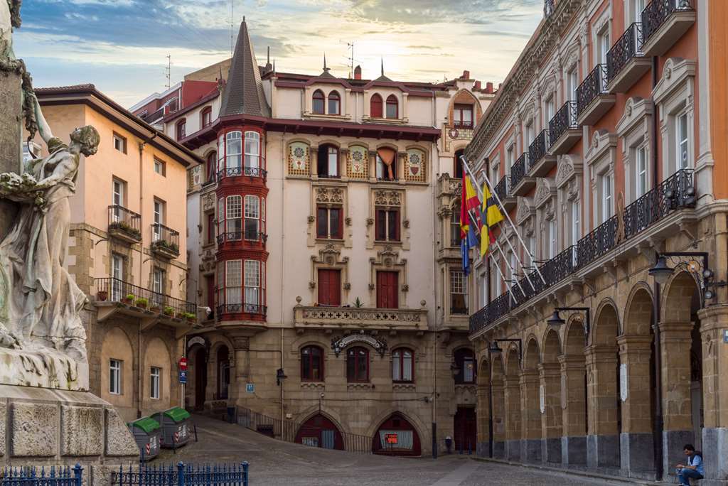 Puente Colgante Boutique Hotel Portugalete Dış mekan fotoğraf